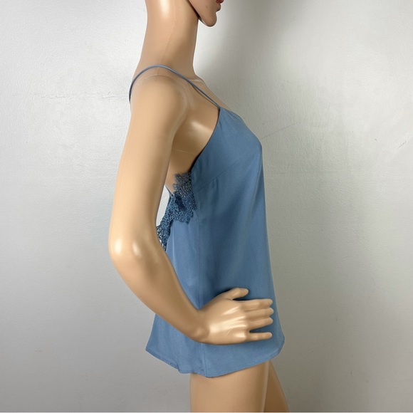 NEW CAMI NYC BLUE SILK TOP - Picture 4 of 8